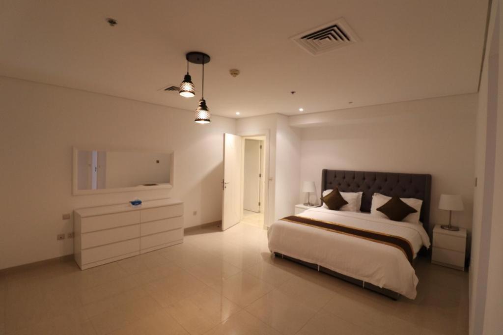 Apartment Damac Al Jawharah Tower